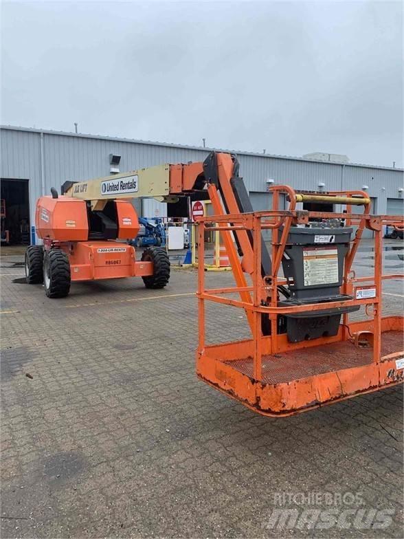 JLG 660SJ Телескопічні підйомники