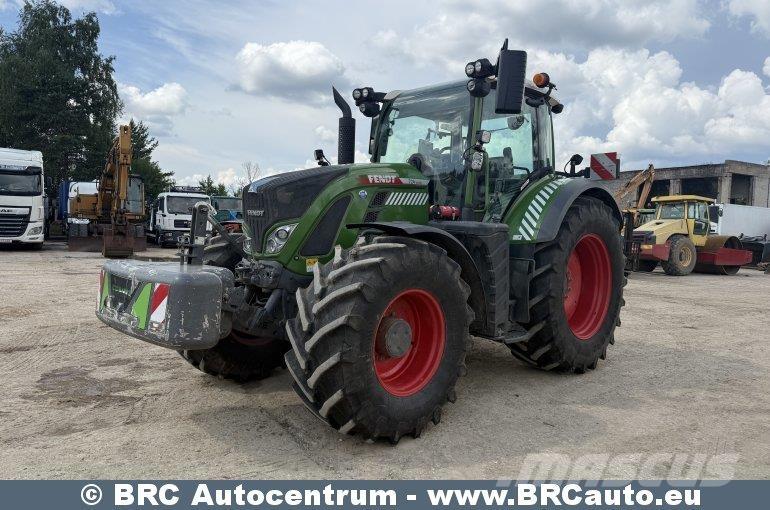 Fendt 724 Vario Трактори