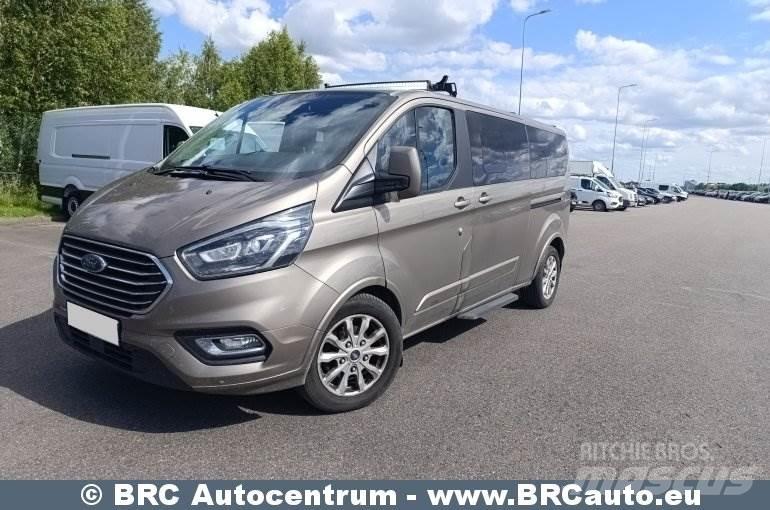 Ford Tourneo Custom Мікроавтобуси