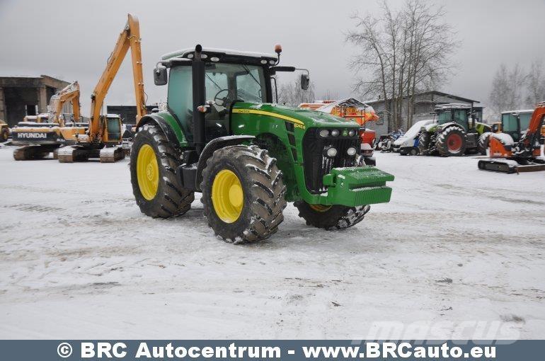 John Deere 8245R Трактори