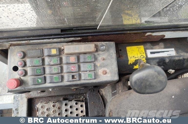 Volvo FH Вантажівки / спеціальні