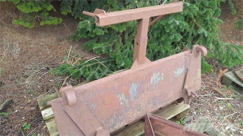  Ålø Запчастини та додаткове обладнання для фронтальних навантажувачів