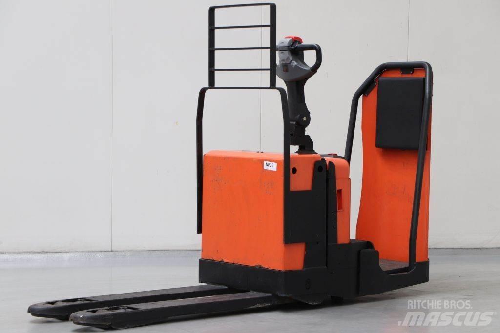BT LPE200/8 Штабелери