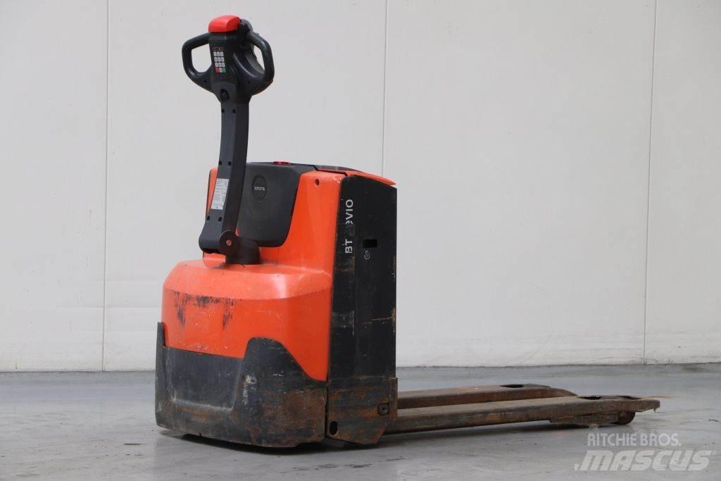 BT LWE140 Штабелери