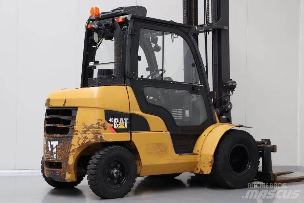 CAT DP40NT Дизельні навантажувачі