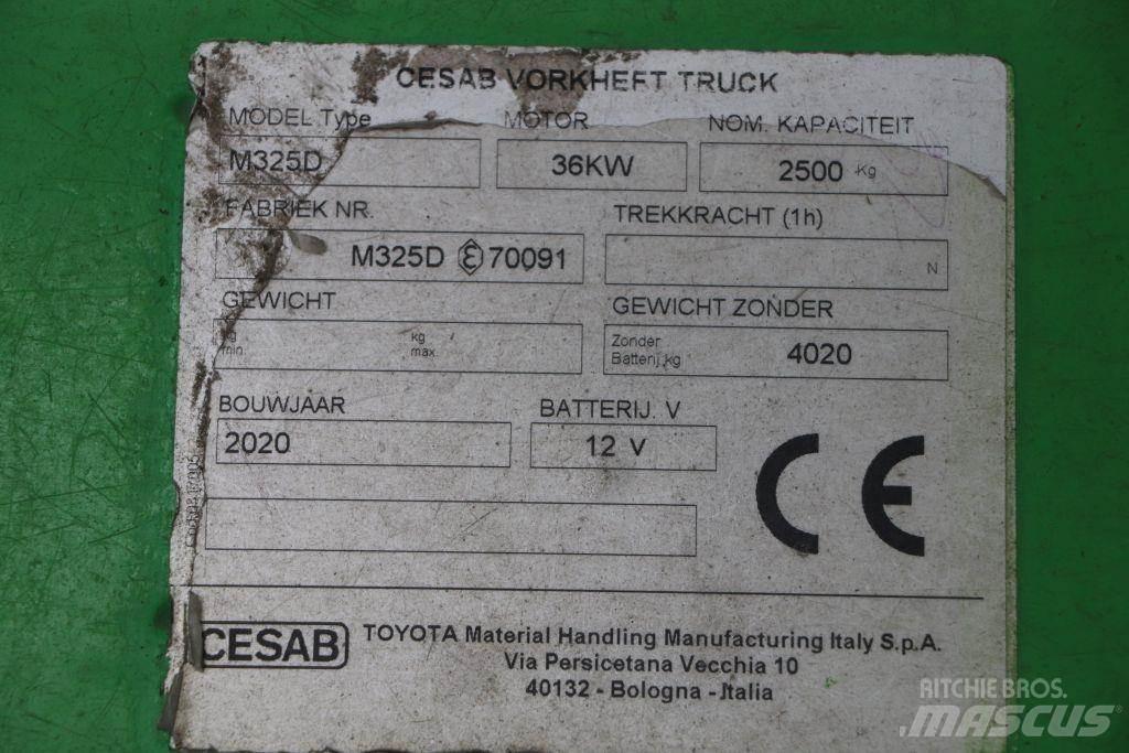 Cesab M325D Дизельні навантажувачі