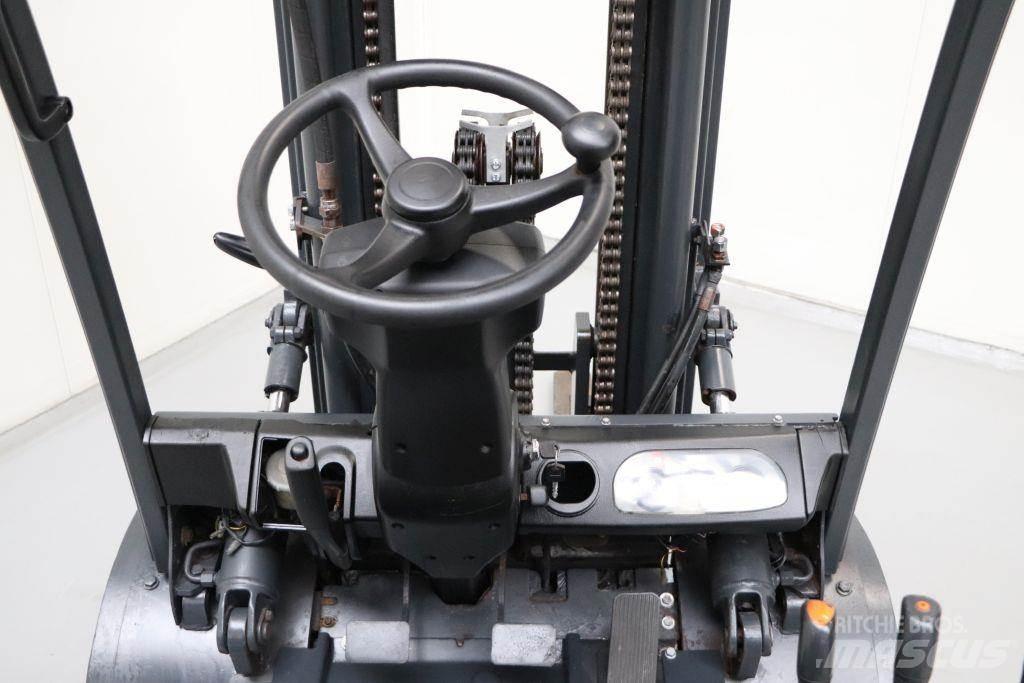 Doosan D35S Дизельні навантажувачі