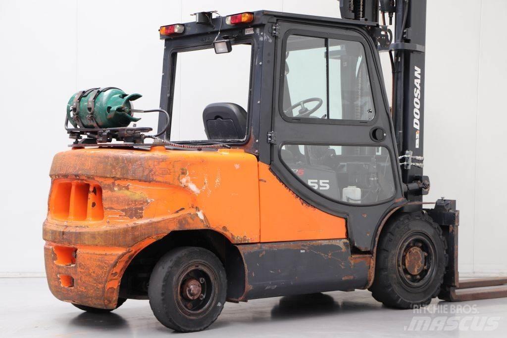 Doosan G55SC-5 Газові навантажувачі