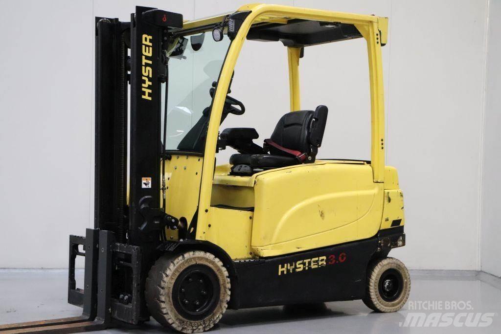 Hyster J3.0XN Електронавантажувачі