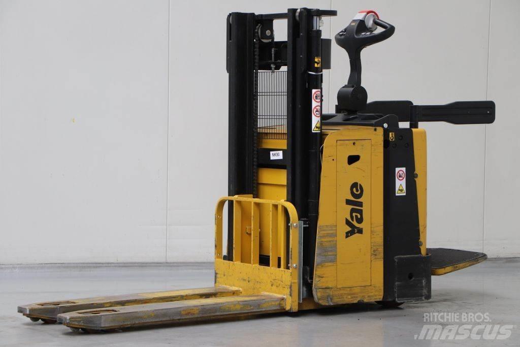 Hyster MP20XD Ручний візок