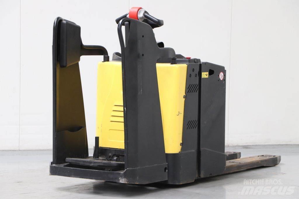 Hyster P2.0S Штабелери