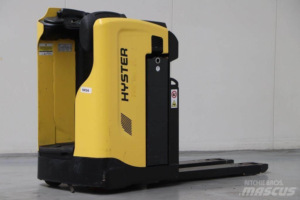 Hyster RP2.0N Самохідні електроштабелери