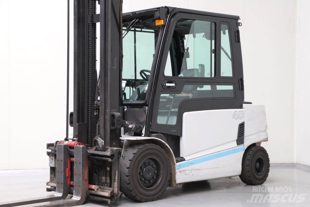 Hyundai 40B-9 Електронавантажувачі