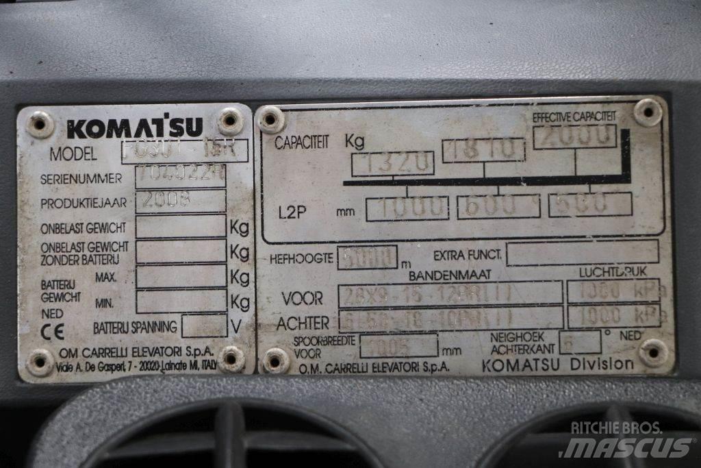 Komatsu FG30T-16R Газові навантажувачі