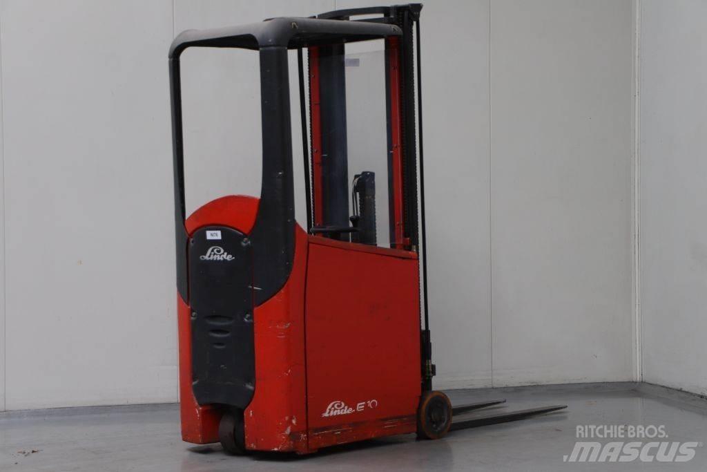 Linde E10 Самохідні електроштабелери