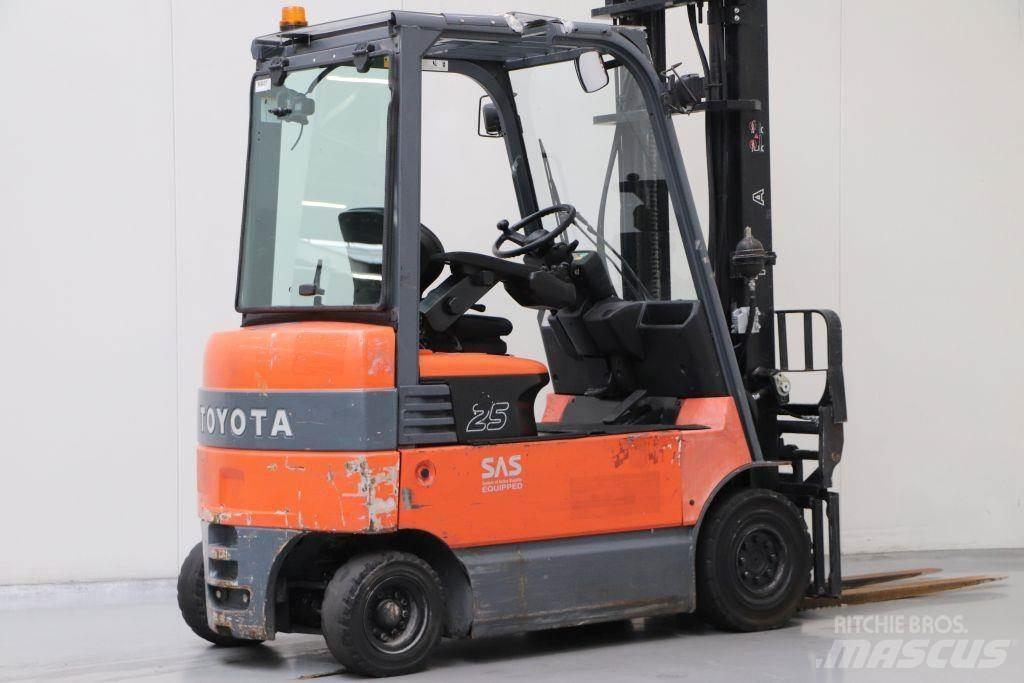 Toyota 7FBMF25 Електронавантажувачі