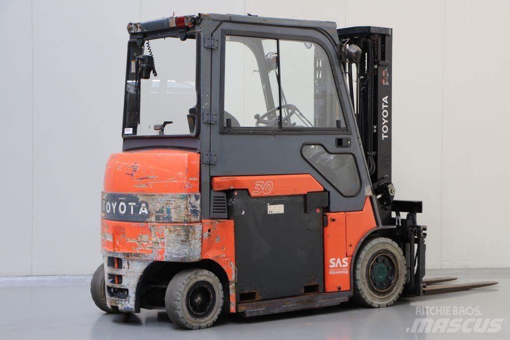Toyota 7FBMF30 Електронавантажувачі