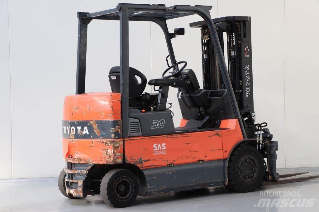 Toyota 7FBMF30 Електронавантажувачі