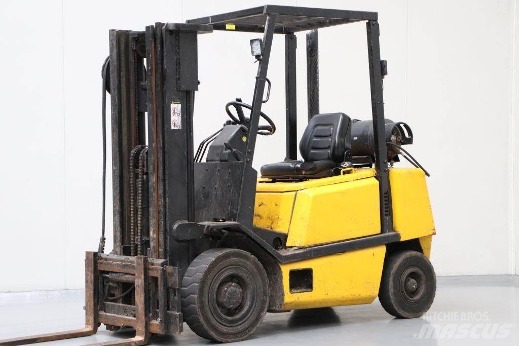Yale GLP25 Газові навантажувачі