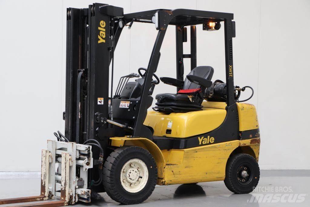 Yale GLP25MX Газові навантажувачі