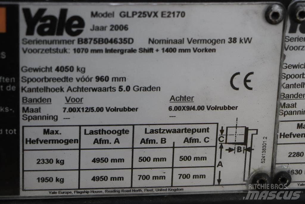 Yale GLP25VX Газові навантажувачі