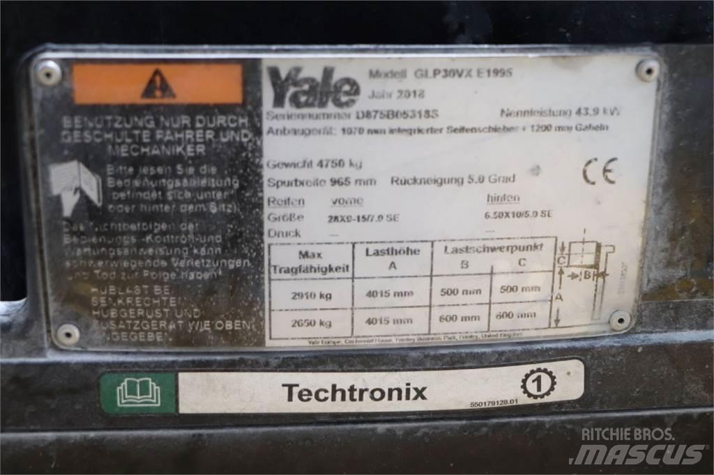 Yale GLP30VX Газові навантажувачі
