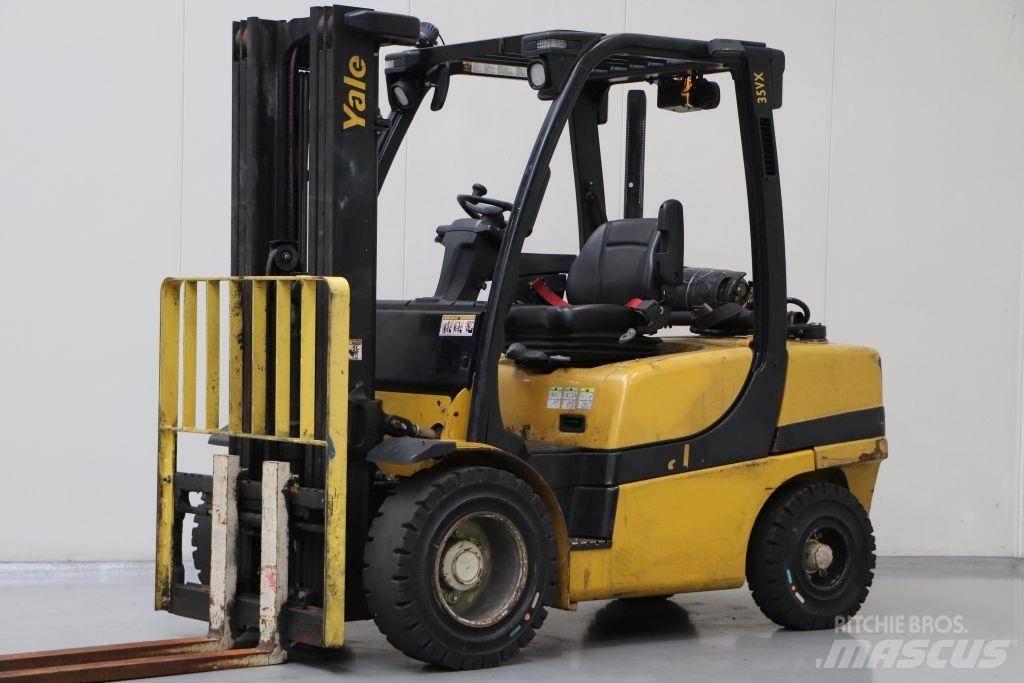 Yale GLP35VX Газові навантажувачі