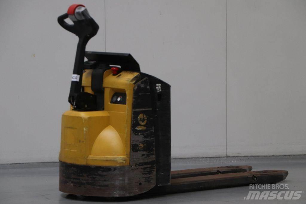 Yale MP16 Штабелери
