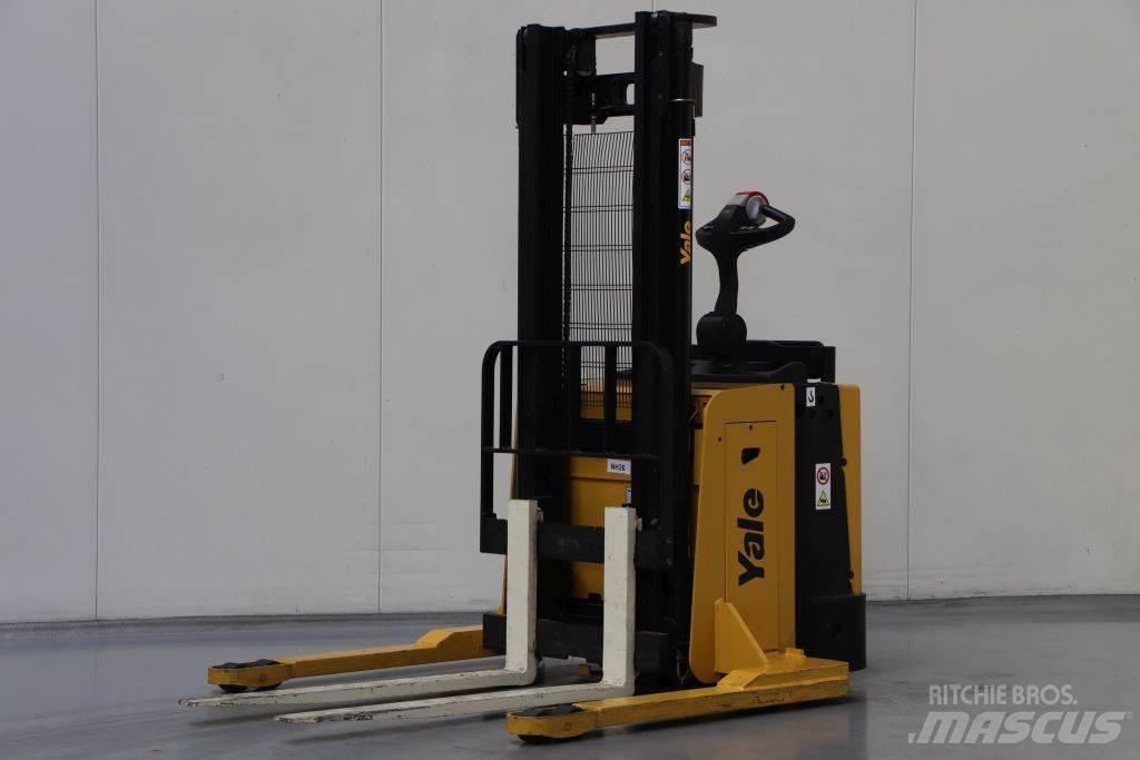 Yale MS15X Ручний візок