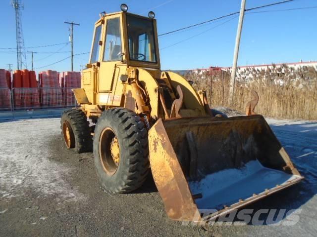 CAT 920 Фронтальні навантажувачі