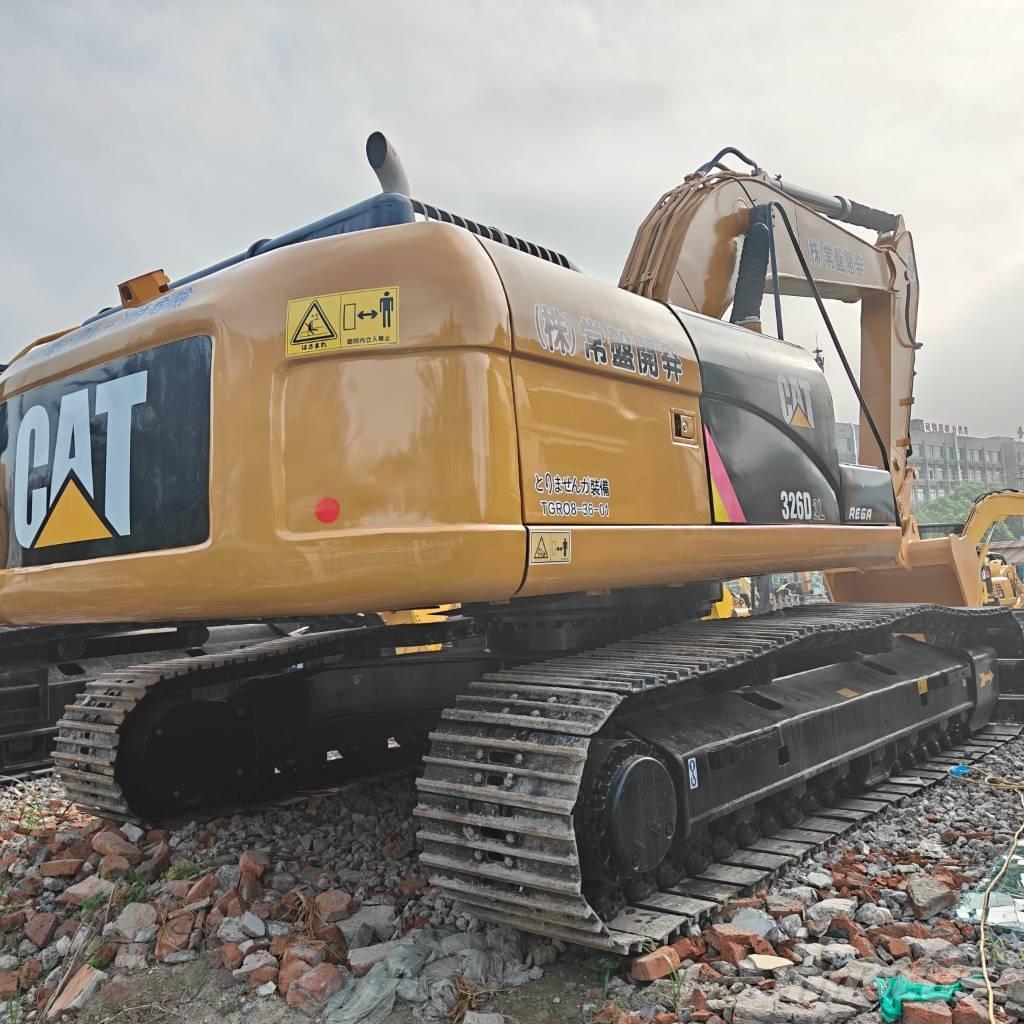 CAT 326DL Гусеничні екскаватори