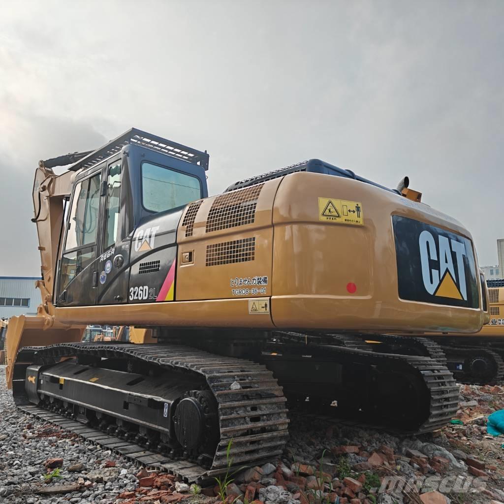 CAT 326DL Гусеничні екскаватори