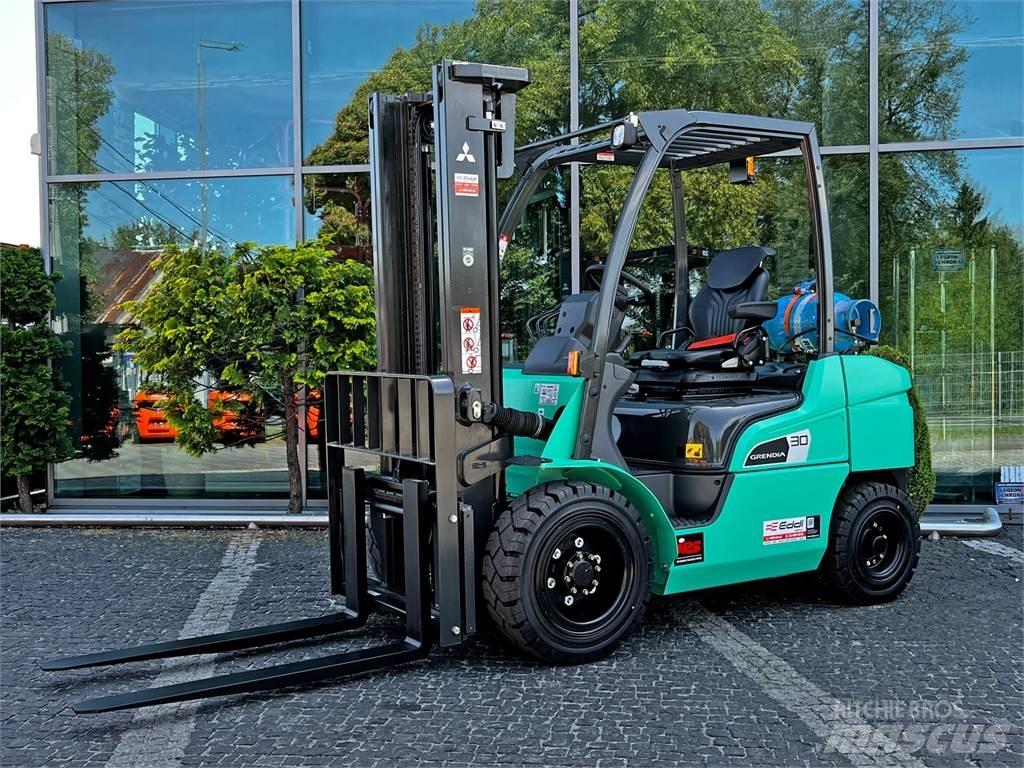 Mitsubishi FG30N Газові навантажувачі