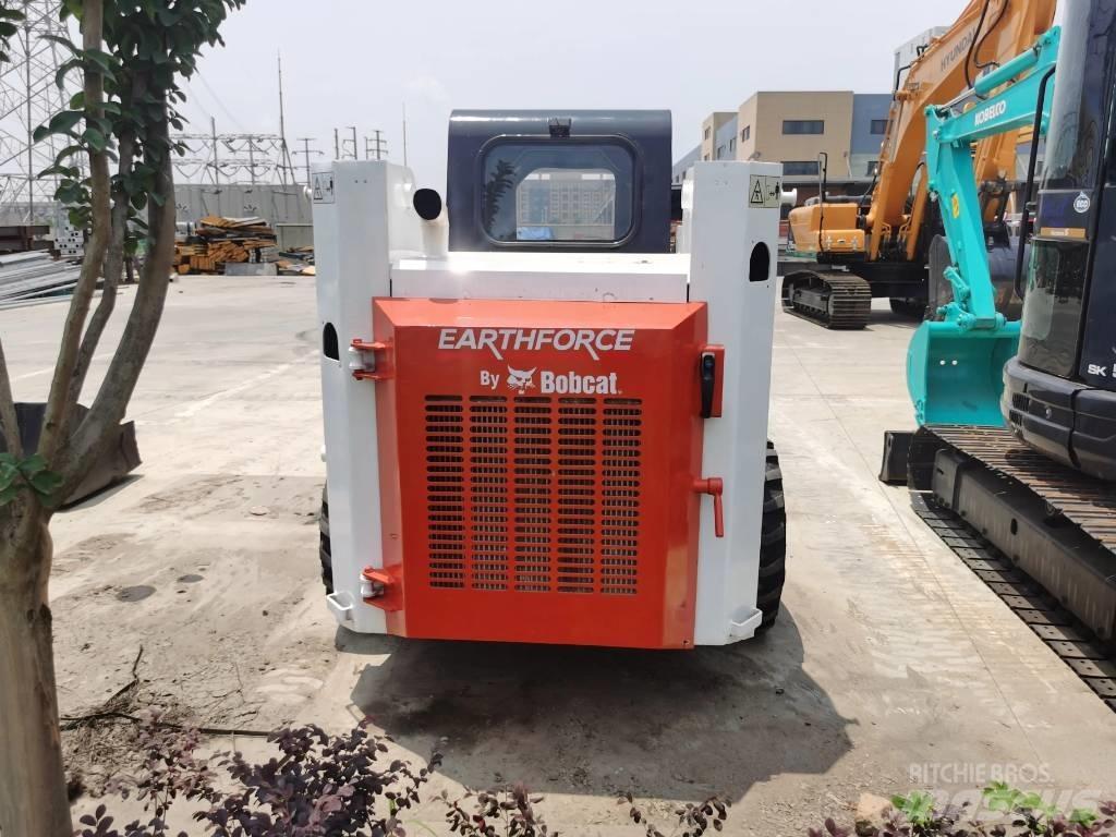 Bobcat S 130 Міні-навантажувачі
