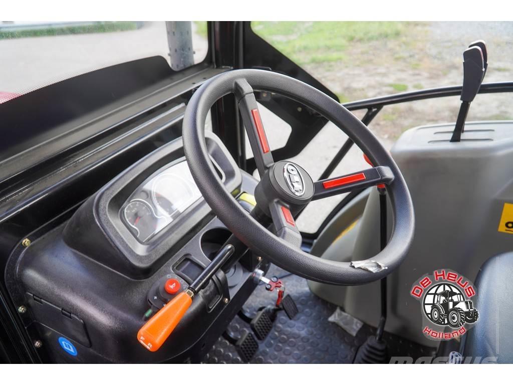 YTO NMF704C Трактори