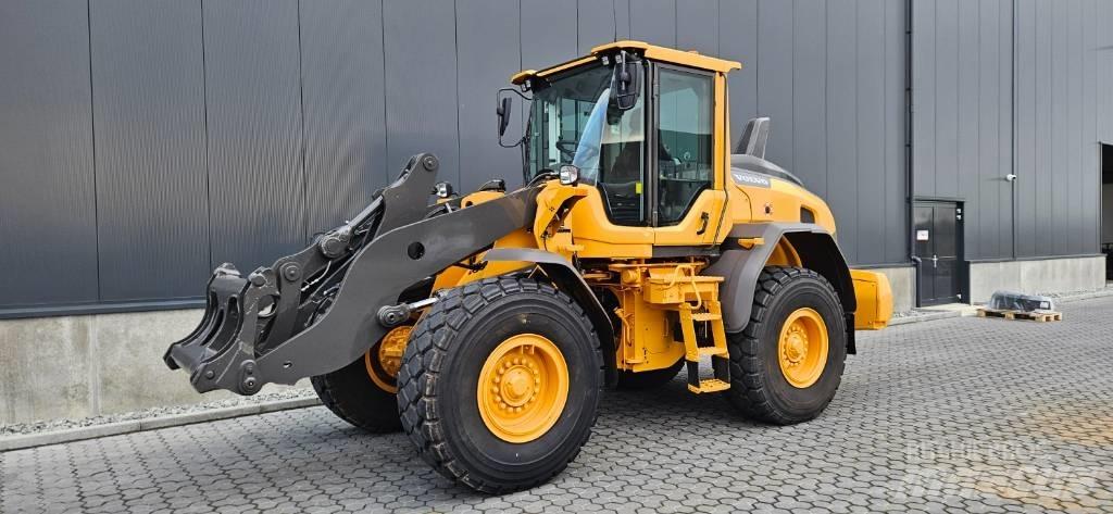 Volvo L 70 H Фронтальні навантажувачі