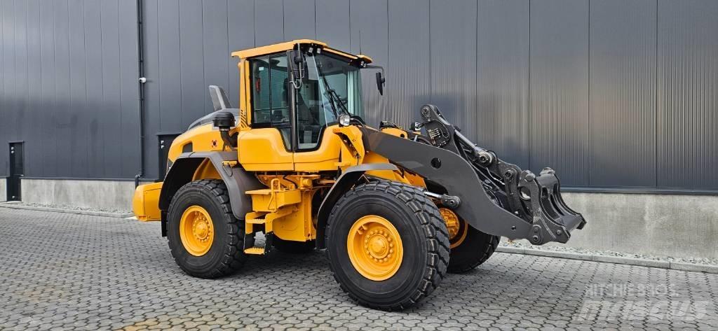 Volvo L 70 H Фронтальні навантажувачі