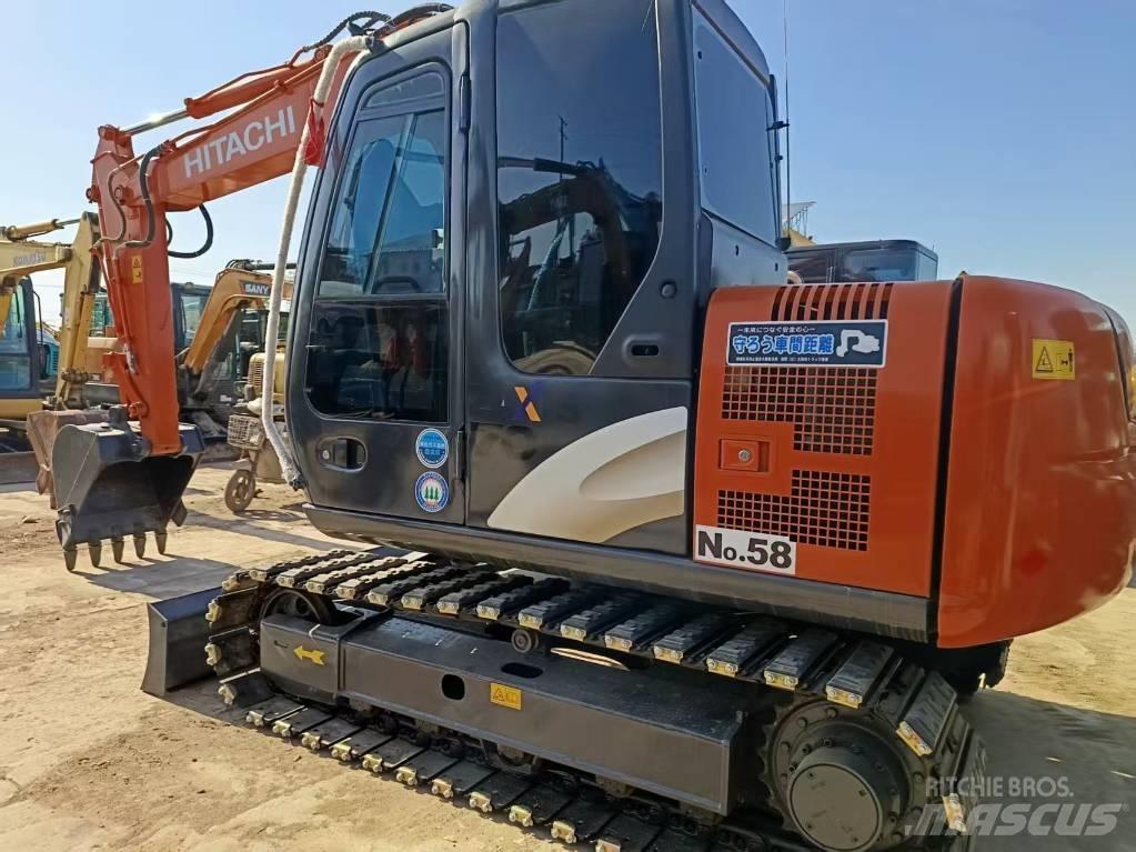 Hitachi ZX 70 Гусеничні екскаватори