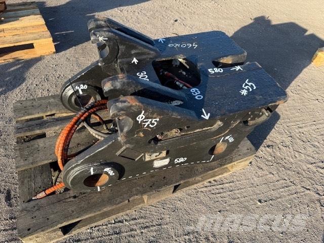 Volvo QUICK COUPLERS Швидкі з`єднувачі