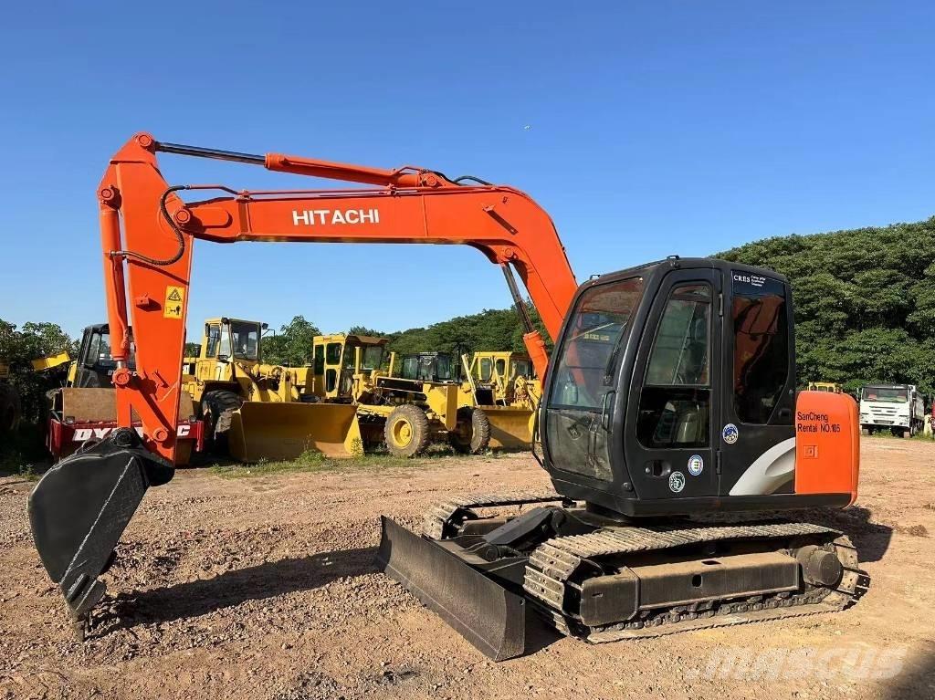 Hitachi ZX70 Середні екскаватори 7т. - 12т.
