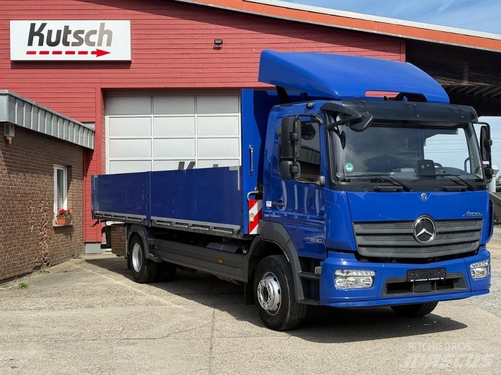 Mercedes-Benz 1630L Вантажівки-платформи/бокове розвантаження