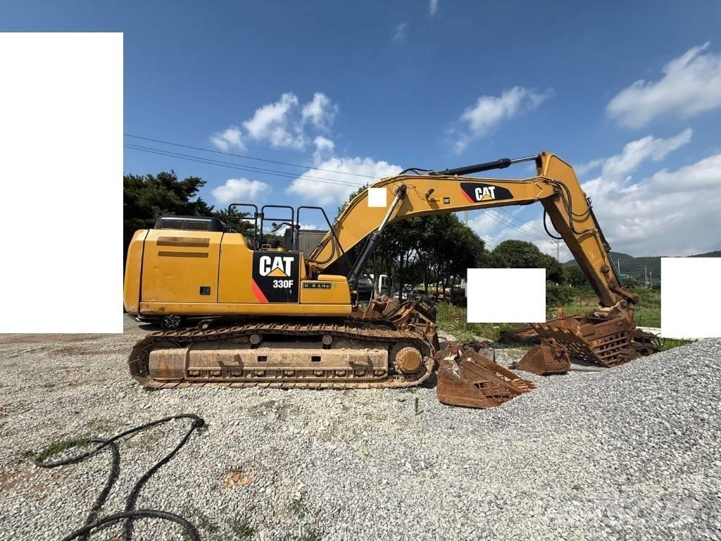CAT 330FL Гусеничні екскаватори