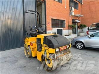 Dynapac CC 122 Ущільнювачі грунту