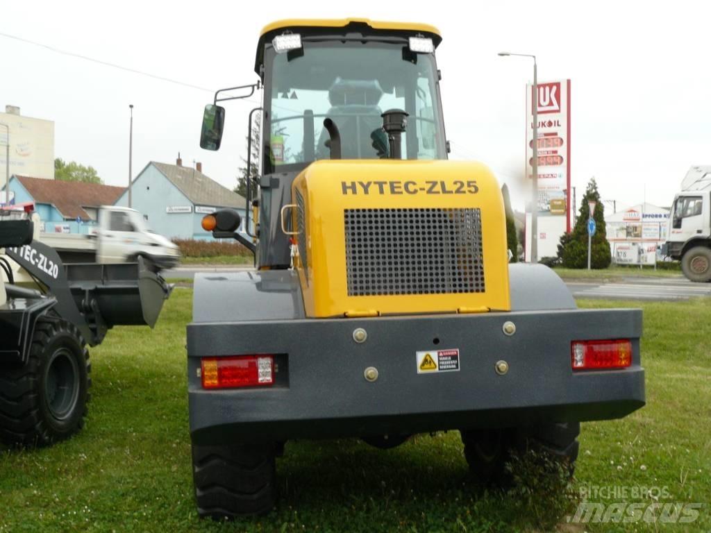 Hytec ZL25 Фронтальні навантажувачі