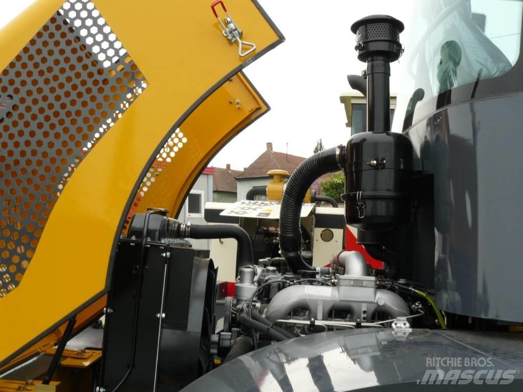Hytec ZL25 Фронтальні навантажувачі