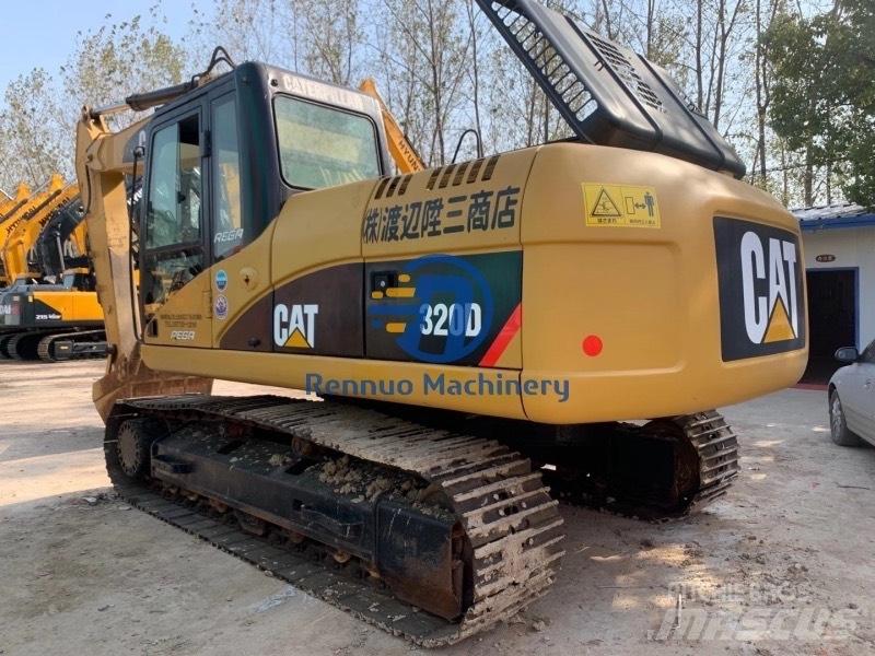 CAT 320 D Середні екскаватори 7т. - 12т.