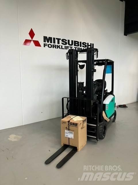 Mitsubishi FB20N2 Електронавантажувачі