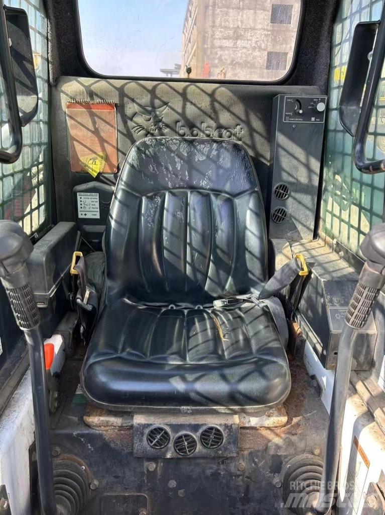 Bobcat S 753 Міні-навантажувачі