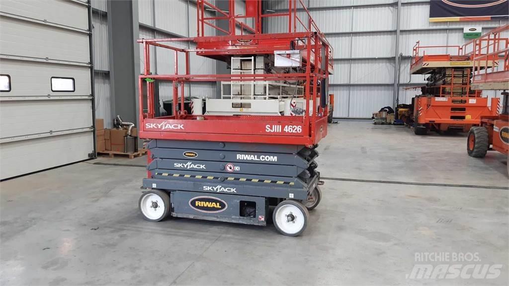 SkyJack SJIII4626 Підйомники-ножиці