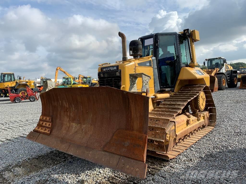 CAT D 6 N XL Гусеничні бульдозери